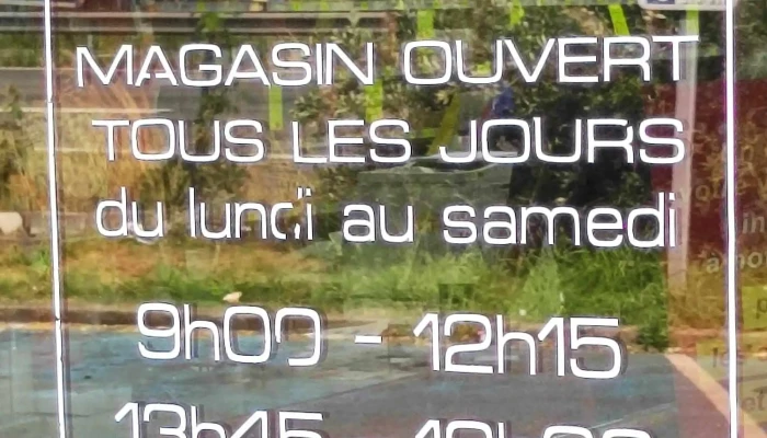 Carter-Cash Artigues-Près-Bordeaux - Artigues-Près-Bordeaux