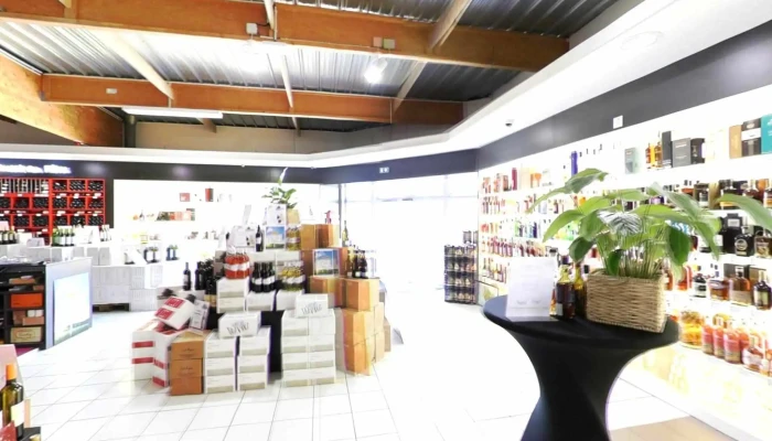 Cash Vin Angoulins -  Street View Et 360deg - Angoulins