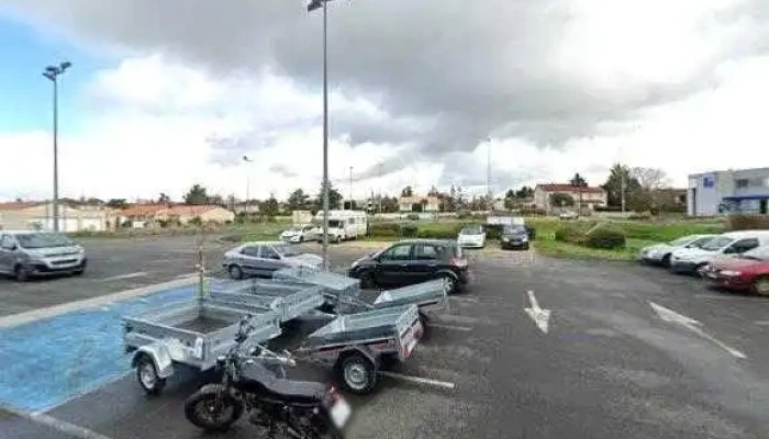 Centre Auto Roady Niort -  Street View Et 360deg - Niort