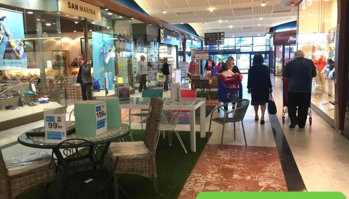 Centre Commercial Carrefour Angoulins -  Tout - Angoulins