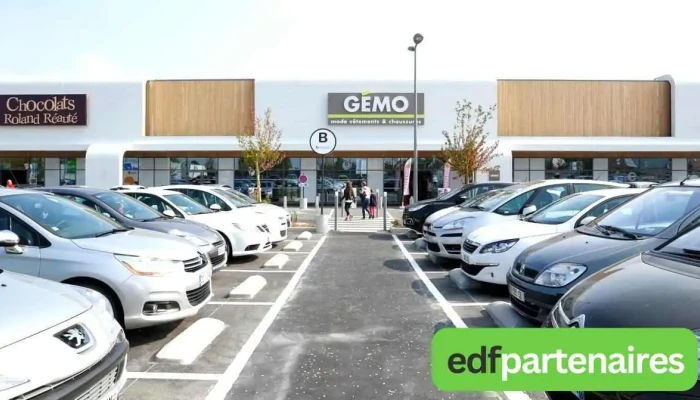 Centre Commercial Carrefour Nanteuil les Meaux - 77100 Nanteuil-Lès-Meaux