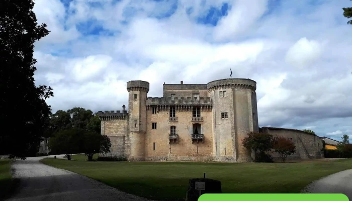 Château de Lamarque - 33460 Lamarque