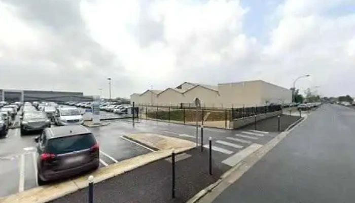 Chausson Materiaux Street View Et 360deg - Châtellerault
