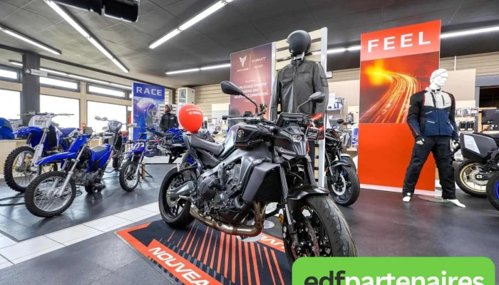Clinique Moto Sarl -    Concessionnaire Yamaha   Motos Scooters E Bike Interieur - Aytré