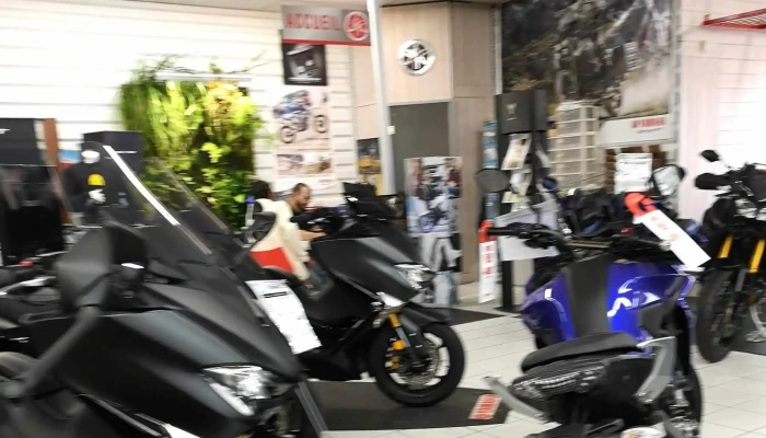 Clinique Moto Sarl -    Concessionnaire Yamaha   Motos Scooters E Bike Score - Aytré