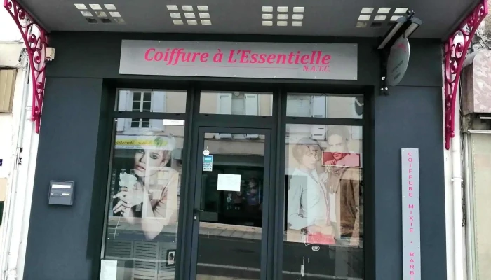Coiffure A L Essentielle Natc Exterieur - Aigre