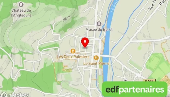Comptoir De Lhermite Boutique Esoterique Et Dartisanat Local Librairie Lithotherapie Bijoux Carte - Nay