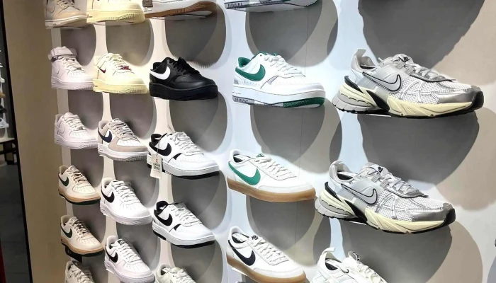 Courir -  Magasin De Chaussures - Angoulins