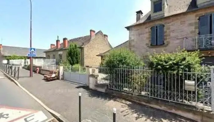 Cours Des Halles Maison Pascarel -  Street View Et 360deg - Objat