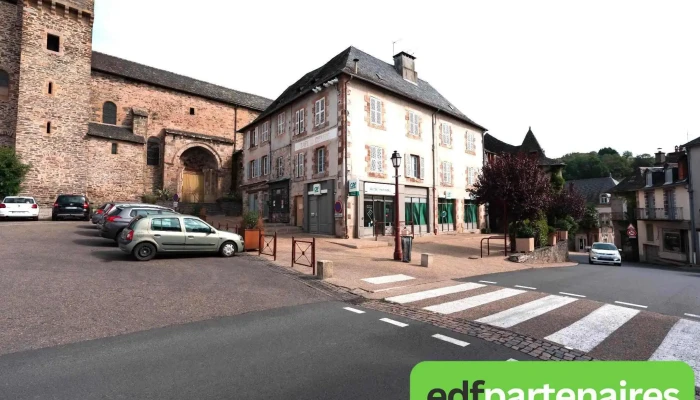 Credit Agricole Centre France   Allassac Photos Du Proprietaire - Allassac