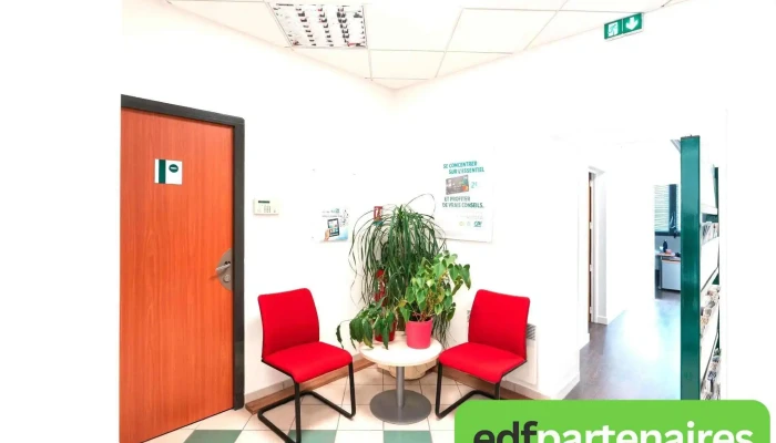 Credit Agricole Centre France   Auzances Interieur - Auzances