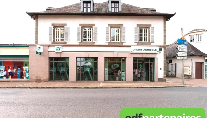 Credit Agricole Centre France   Pompadour Photos Du Proprietaire - Arnac-pompadour