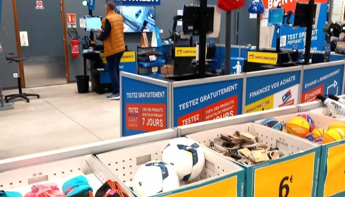 Decathlon Chatellerault -  Adresse - Châtellerault