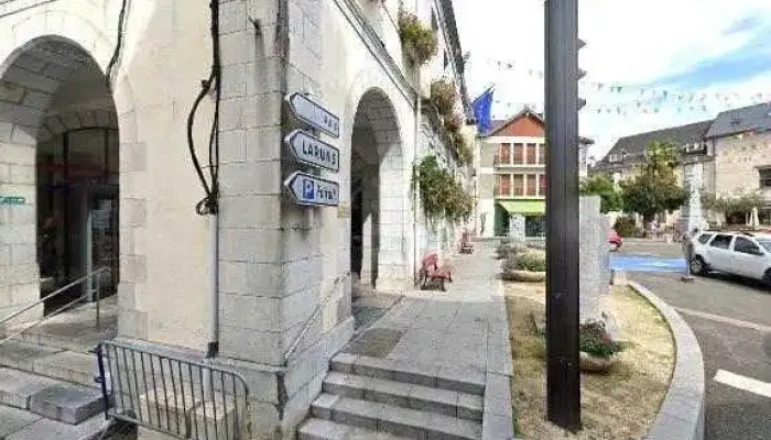 Des Plumes Et Des Bulles -  Street View Et 360deg - Arudy