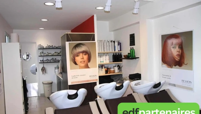 Divina Coiffure -  Photos Du Proprietaire - Châtellerault