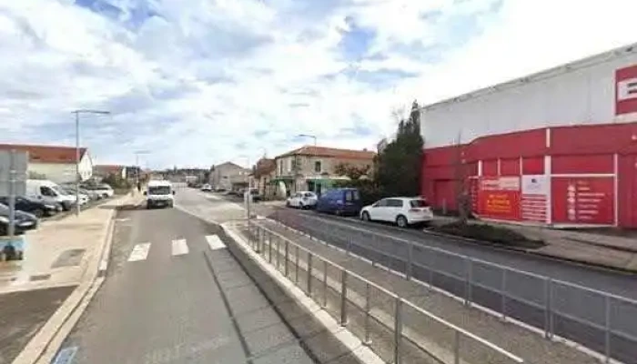 Easy Cash Angouleme Street View Et 360deg - Angoulême