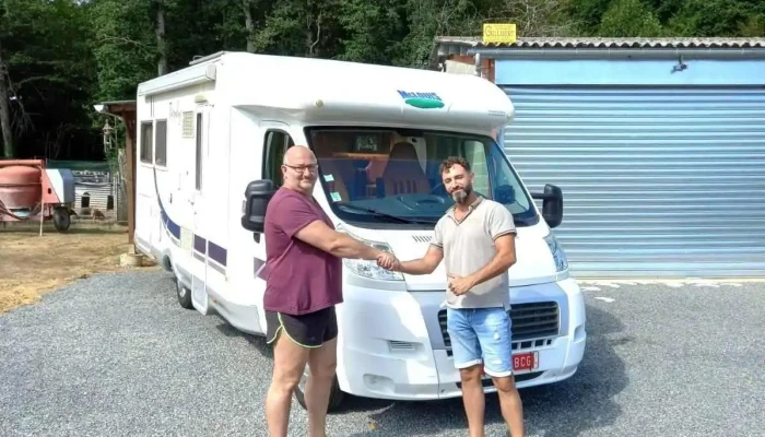 Easy Rachat Camping Car -  Photos Du Proprietaire - Ahetze