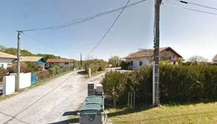 Easy Rachat Camping Car -  Street View Et 360deg - Ahetze