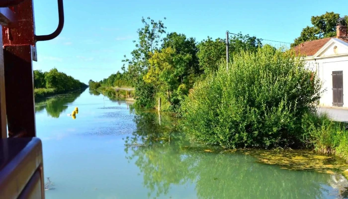 Ecluses Dandilly Attraction Touristique - Andilly