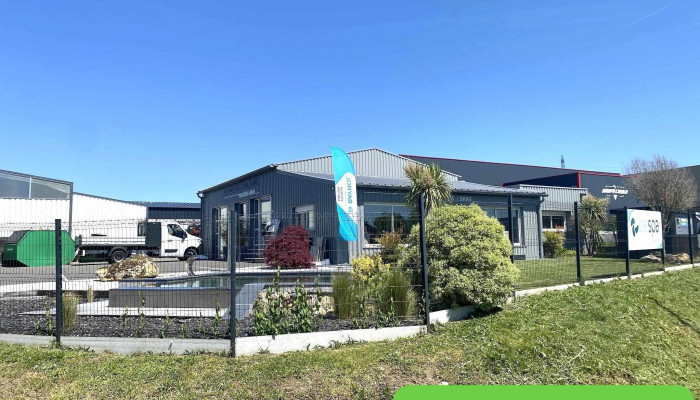 Eden Blue - Constructeur de piscine - Pisciniste - Jacuzzi - 33240 Peujard