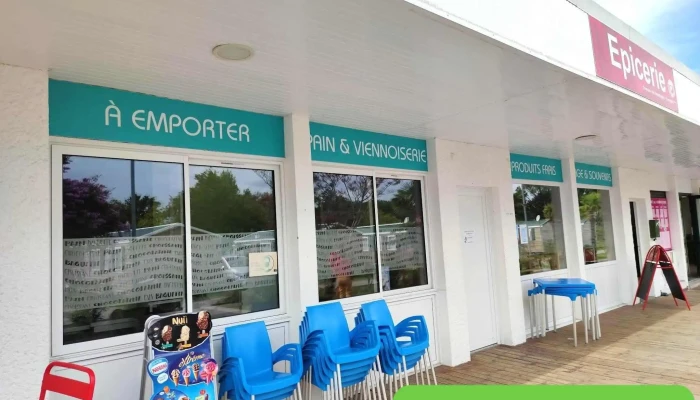 Epicerie du camping Le Roumingue - France