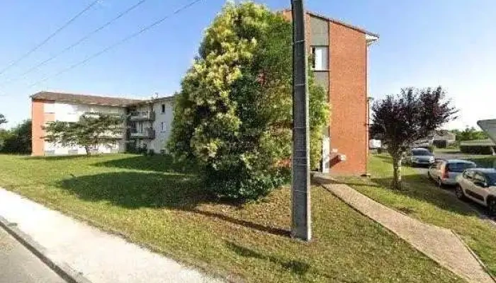 Explosion De Senteurs -  Street View Et 360deg - Coutras