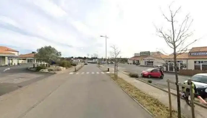 Follement Fleurs -  Street View Et 360deg - Aiffres