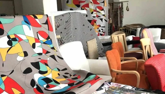 Foucaud Sarl Tapissier Decorateur Et Restauration De Meubles Anciens En Gironde Tout - Coutras