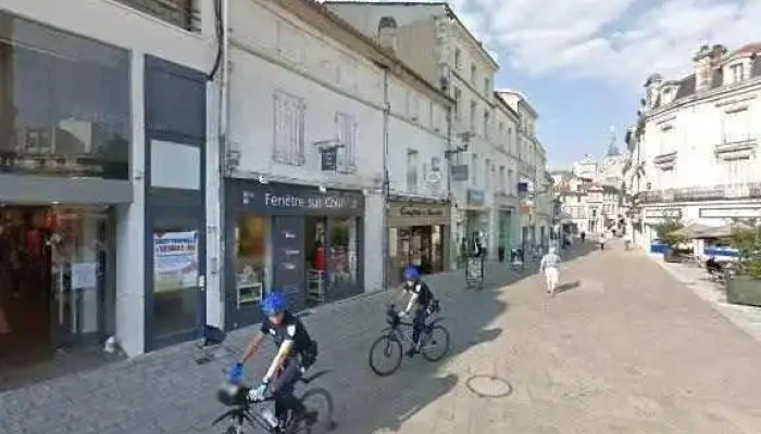 Free -    Boutique Angouleme Street View Et 360deg - Angoulême