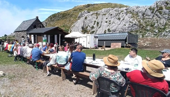Fromagerie -  Cabane Darlas  Ferme Recebire Ouvert Maintenant - Arette