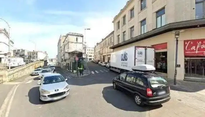 Galeries Lafayette Angouleme Street View Et 360deg - Angoulême