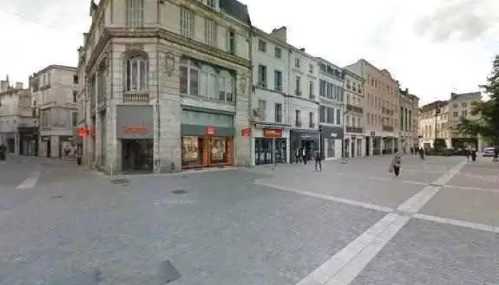 Galeries Lafayette Niort -  Street View Et 360deg - Niort
