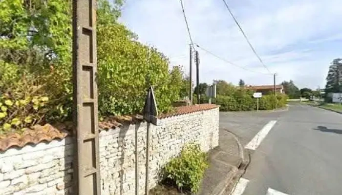 Garage Charon -  Street View Et 360deg - Chef-boutonne