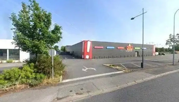 Giant Chatellerault Street View Et 360deg - Châtellerault