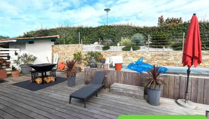Guide Du Pays Basque Maison Ganttipienea Exterieur - Ahetze