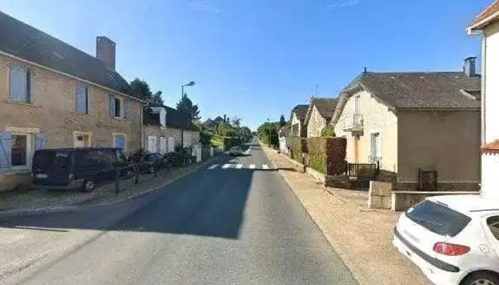 Intermarche Station Service Saint Sornin Lavolps Tout - Saint-sornin-lavolps