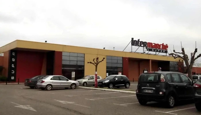 Intermarche Super Aiguillon Stationnement - Aiguillon