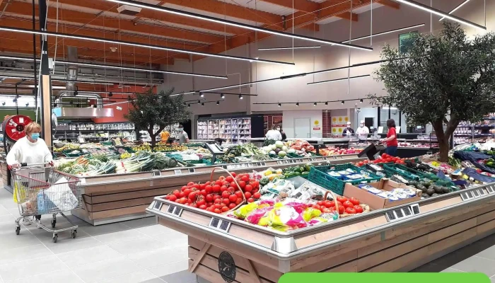 Intermarche Super Saint Pee Sur Nivelle Interieur - Saint-pée-sur-nivelle