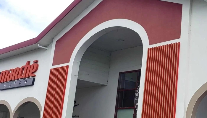 Intermarche Super Saint Pee Sur Nivelle Pres De Moi - Saint-pée-sur-nivelle