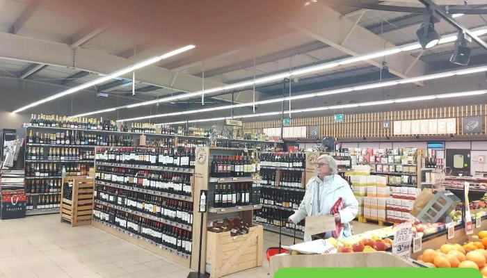 Intermarche Super Saint Porchaire Interieur - Saint-porchaire