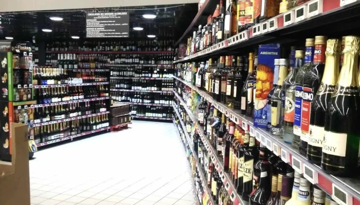 Intermarche Super Saint Sornin Lavolps Interieur - Saint-sornin-lavolps