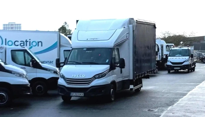 Iveco Bordeaux -    Parot Photos - Bruges