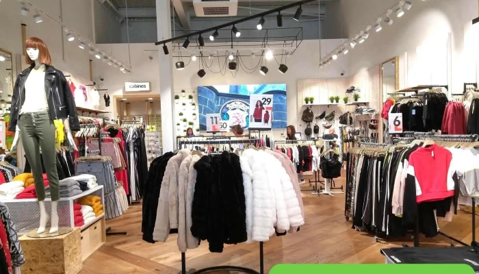 Jennyfer -  Interieur - Châtellerault