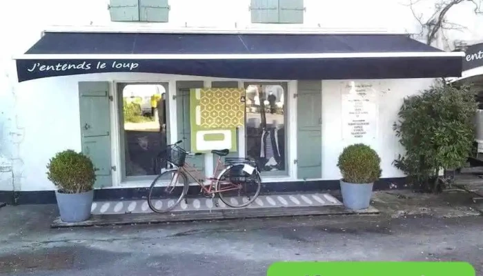 Jentends Le Loup Photos Du Proprietaire - Ars-en-ré