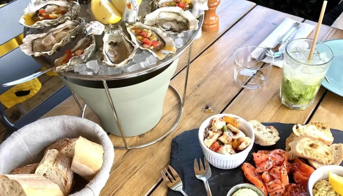 La Cabane Du Bout -  Produits De La Mer - Arès