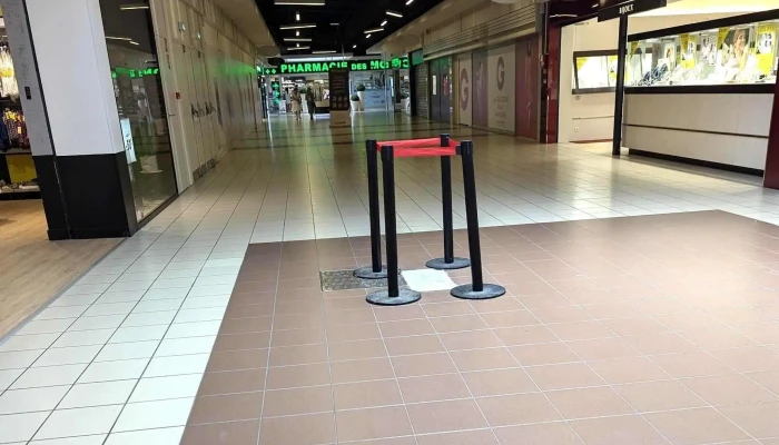 La Galerie -    Angouleme Emplacement - Champniers
