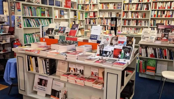 La Librairie Generale Interieur - Arcachon