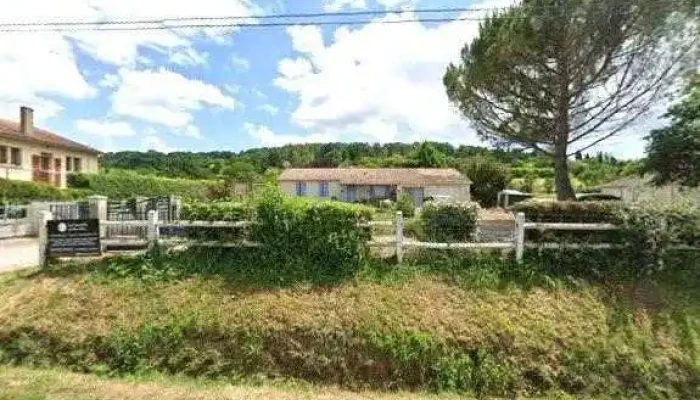 La Luciole Du Bien -  Etre Street View Et 360deg - Aiguillon