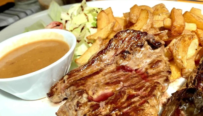 La Pause -  Restaurant - Razac-sur-l'isle
