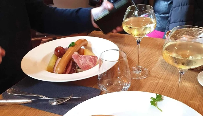La Table Alsacienne 24 -    Winstub En Perigord Ouvert Maintenant - Annesse-et-beaulieu